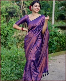 Glamorous Soft Banarasi Silk Zari Weaving Saree with Blouse Piece