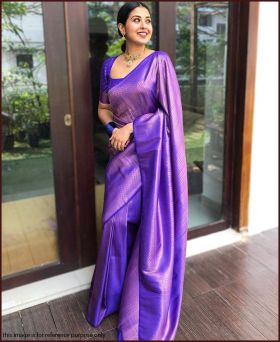 Fantastic Zari Weaving Lavender Saree Comes with Heavy Weaving Blouse Piece