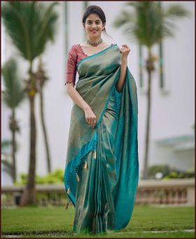 Graceful Zari Weaving Banarasi Soft Silk Saree with Blouse Piece