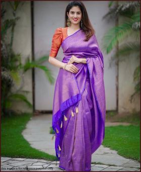Wonderful Zari Weaving Banarasi Soft Silk Saree with Blouse Piece