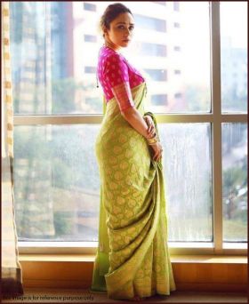 Premium Green Litchi Silk Saree With Jacquard Work 
